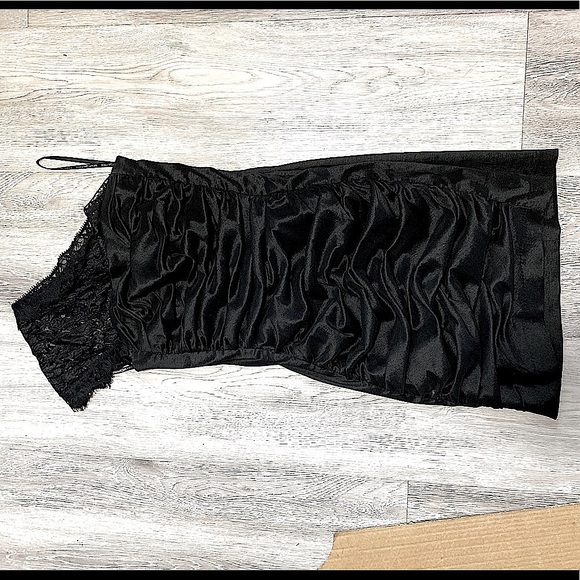 JESSICA MCCLINTOCK • LBD Little Black Mini Dress • XS • Bridesmaid + Formalwear - Picture 8 of 15